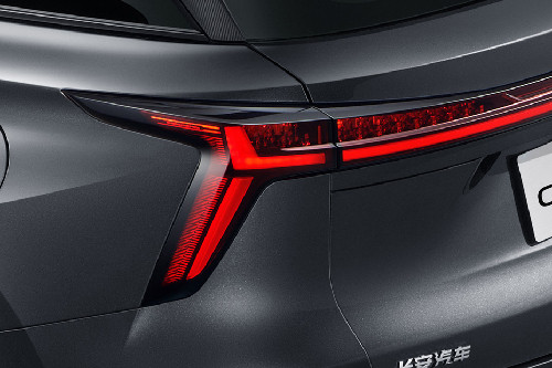 CS75 Plus Tail light