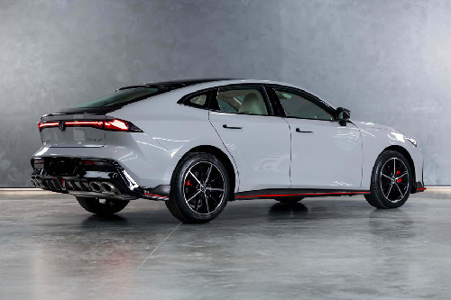 UNI-V Rear angle view