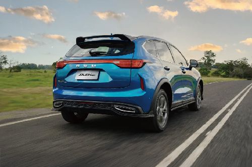 Jolion Pro Rear angle view