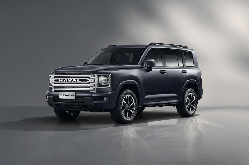 H9 Front angle low view