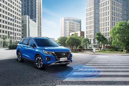 GS4 Front deep low Angle View