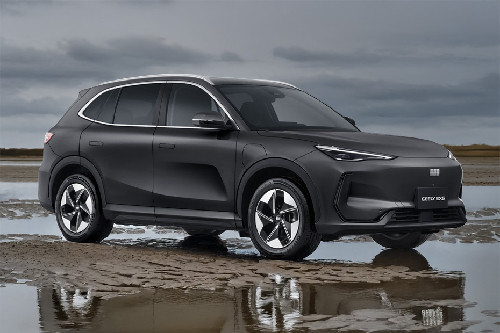 Geely  EX5 Front Cross Side View