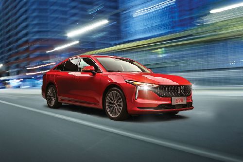 B70 Front angle low view