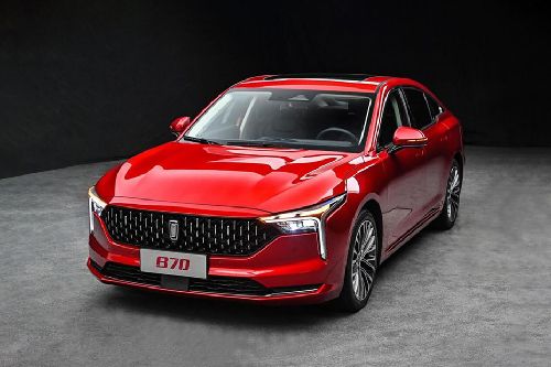 Bestune B70 Front Side View