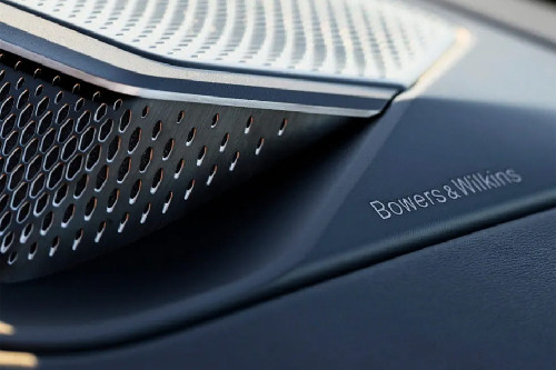 Speakers View of Aston Martin Vantage