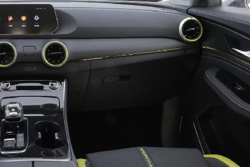 Forthing T5 HEV Glove Box
