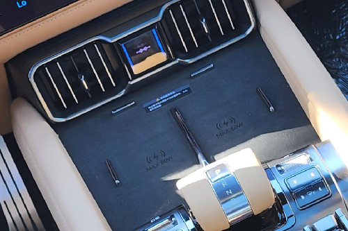 Power Accessories Outlet View of BYD Leopard 8