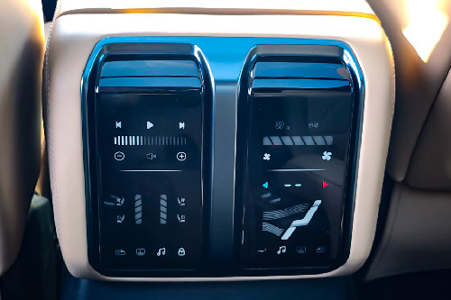 Leopard 8 Rear AC Controls