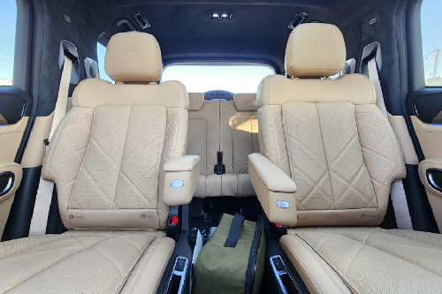 BYD Leopard 8 Rear Seats