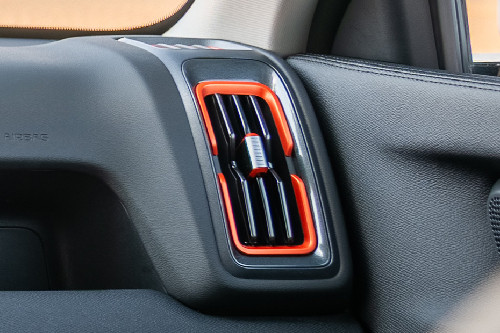 Shark 6 Front Side Ac Vents