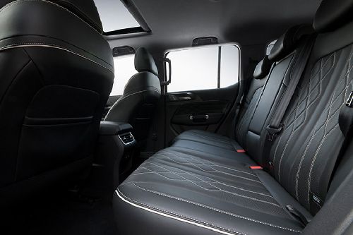 Tank 300 Rear Seats