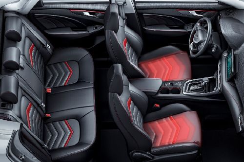 Kaiyi  E5 Front And Rear Seats Together