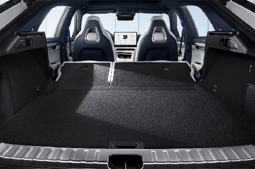 Folding Seats of ZEEKR 001