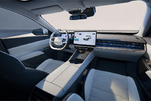 Dashboard View of 007