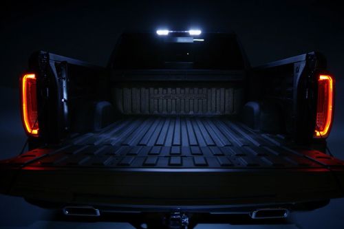 Sierra 1500 Trunk Open