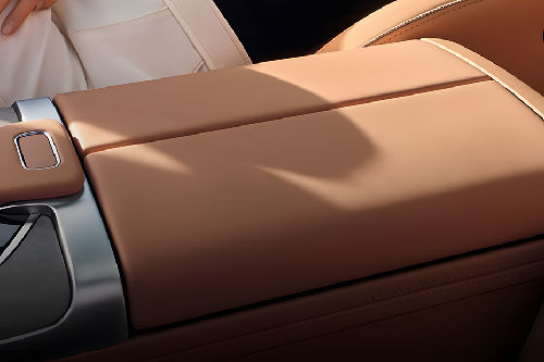 Front Armrest
