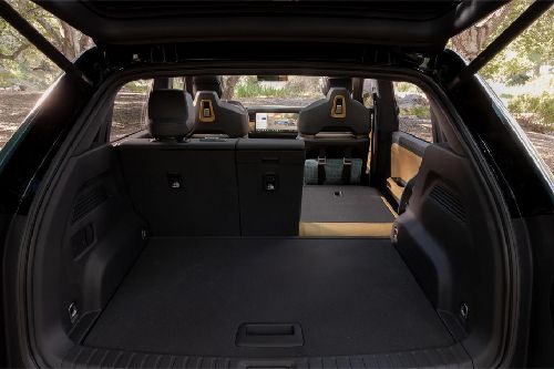 Folding Seats of Rivian R3
