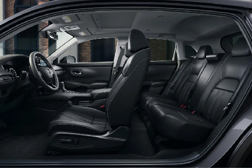 Honda ZR-V Front And Rear Seats Together