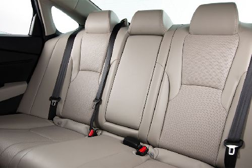 Rear Seat Head Rest