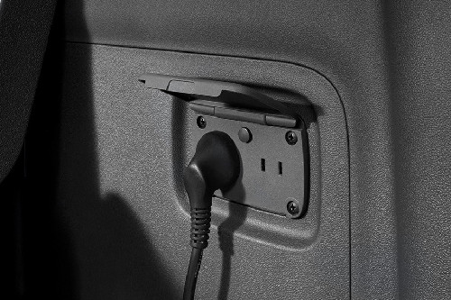 Power Accessories Outlet View of Deepal G318