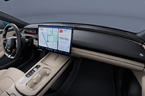 Dashboard View of SU7