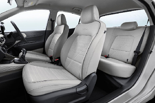 Hyundai Grand i10 Front And Rear Seats Together