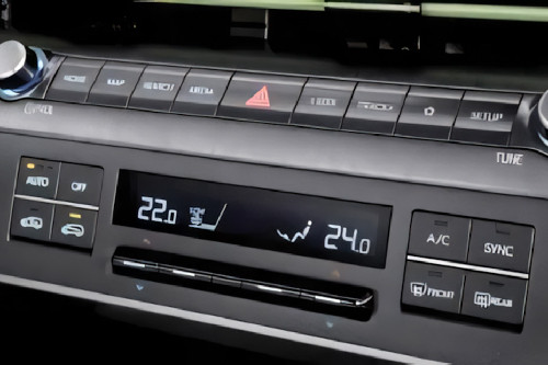 Front AC Controls of Hyundai Kona