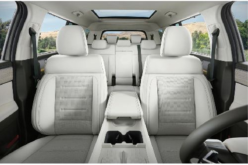Hyundai Santa Fe Front And Rear Seats Together