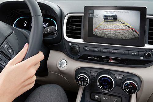 Side AC Controls of Hyundai Venue