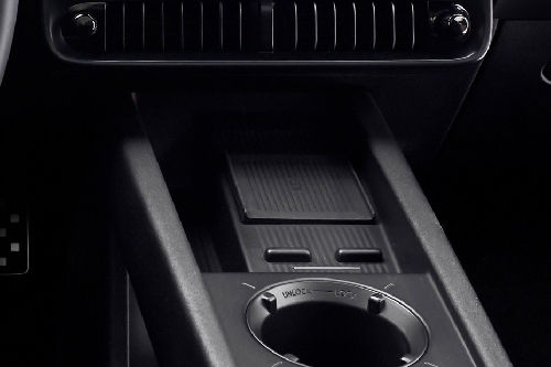 Power Accessories Outlet View of Hyundai Ioniq 3