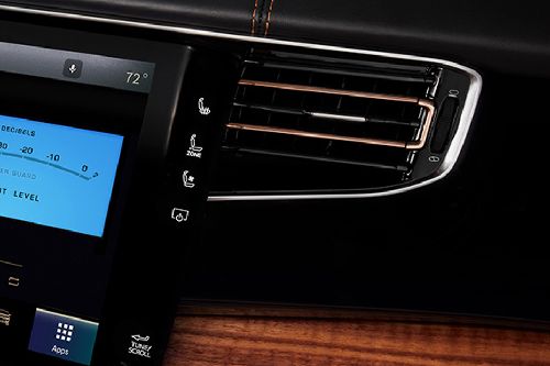 Front AC Controls of Jeep Grand Wagoneer