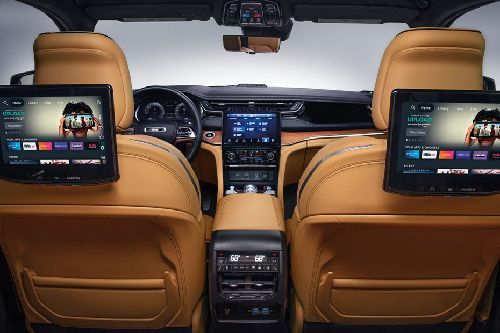 Rear Seat Entertainment of Jeep Grand Cherokee
