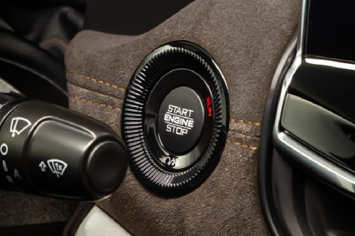 Jeep Commander Engine Start Stop Button