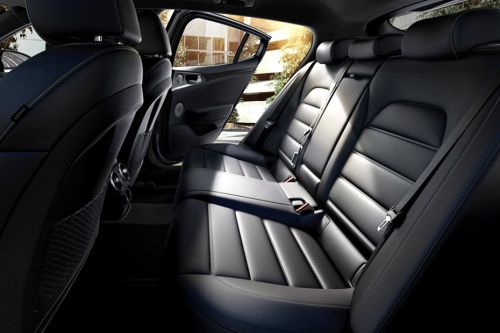 KIA Stinger Rear Seats