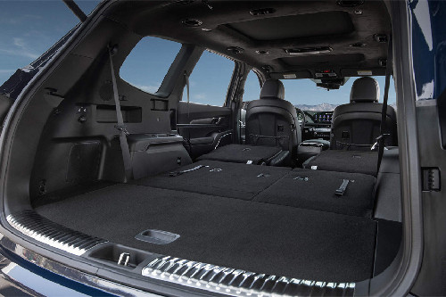 Folding Seats of KIA Telluride