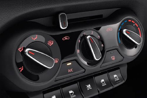 Front AC Controls of KIA Pegas