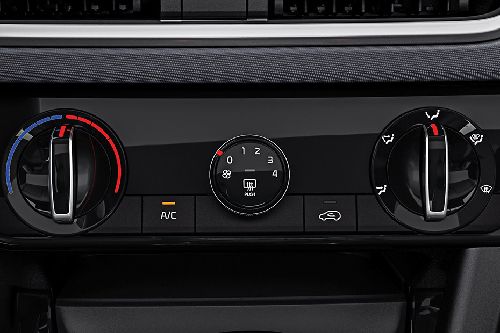 Front AC Controls of KIA Seltos (2022-2023)