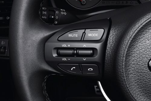 KIA Rio 4-Door Multi Function Steering