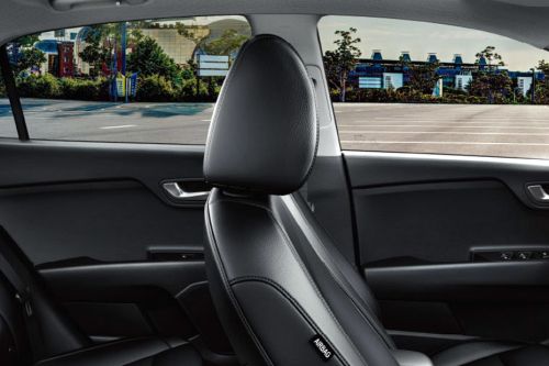Rio 5-Door Front Seat Headrest