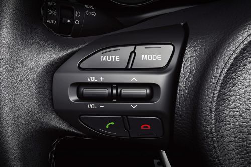 KIA Rio 5-Door Multi Function Steering