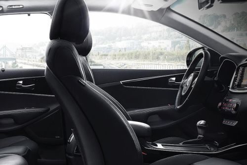 Sorento (2012-2018) Front Seats