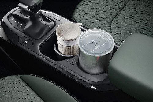 K4 Cup Holders