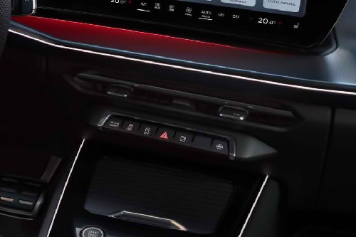 Front AC Controls of Audi Q3 2026