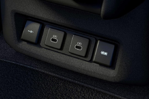 Power Accessories Outlet View of Land Rover Discovery