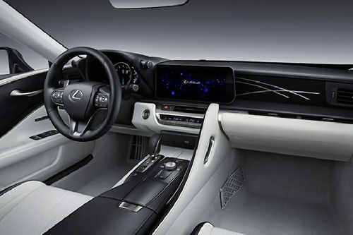 Dashboard View of LC 500