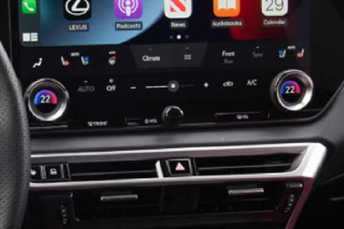 Front AC Controls of Lexus RX Hybrid