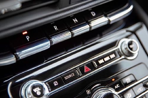Center Controls of Lincoln Corsair (2022-2024)