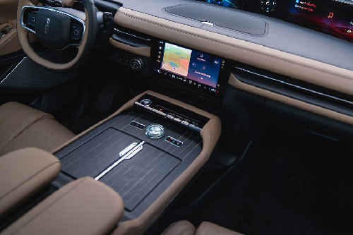 Navigator Center Console