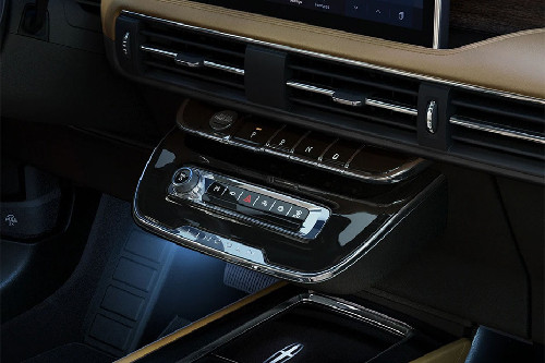 Front AC Controls of Lincoln Corsair