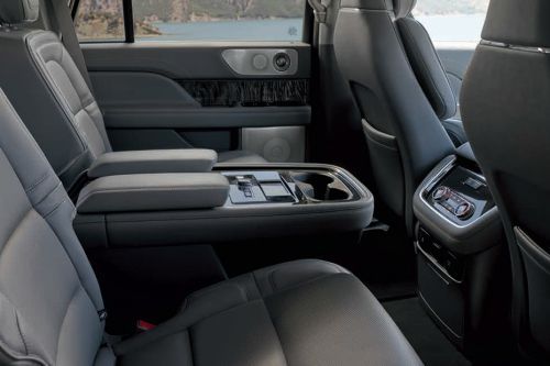 Navigator (2012-2021) Armrest Rear
